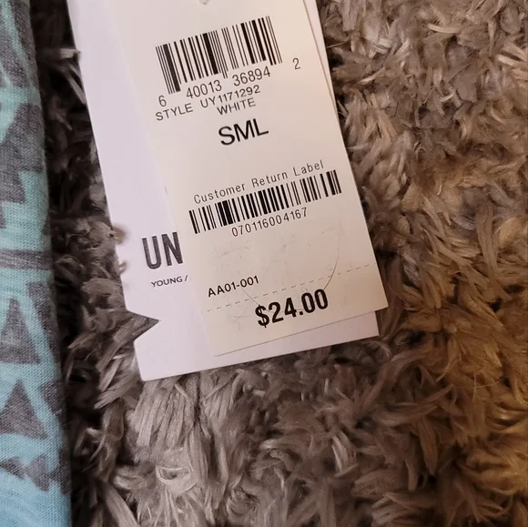 NWT Univibe Men's Sleeveless Hoodie Shirt  90's look - Picture 3 of 9